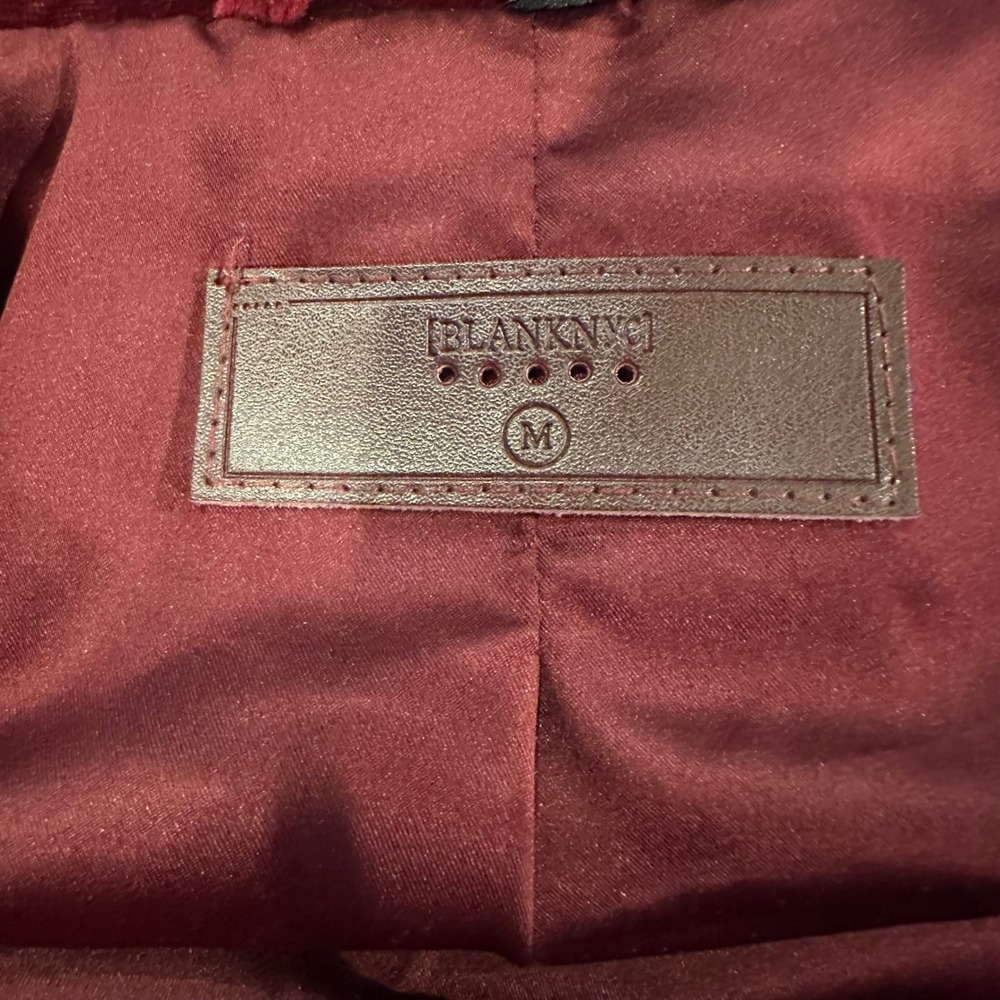 BLANKNYC Luxury Burgundy Velvet Blazer M Goth Chic Single Button Evening Jacket - Picture 5 of 6